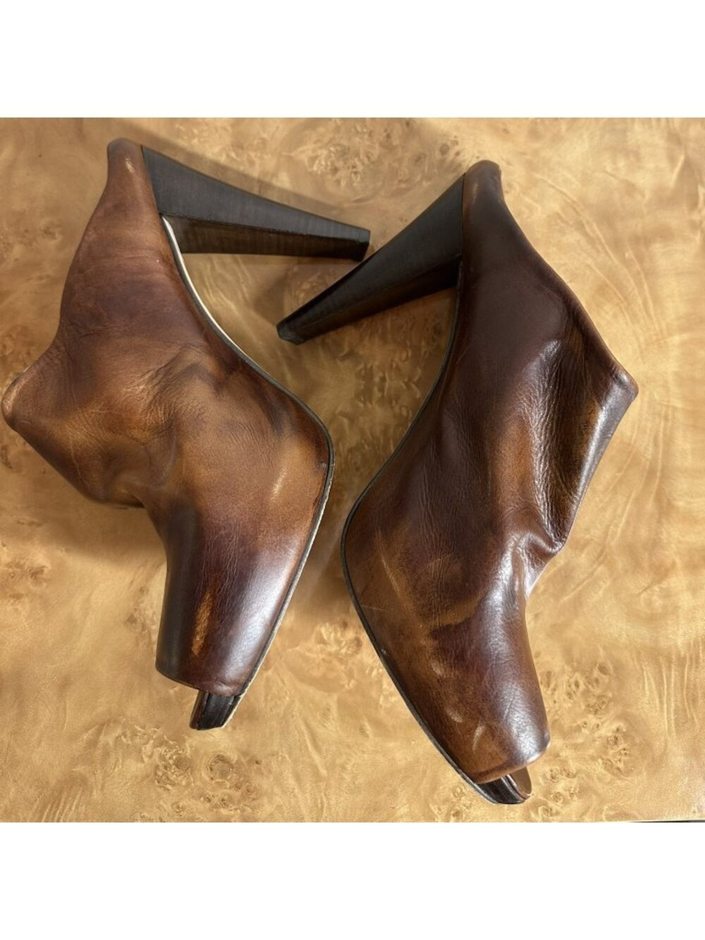 Stuart Weitzman Distressed Brown Leather Peep Toe Mules Size 41 Y2K High Heel - Picture 6 of 9
